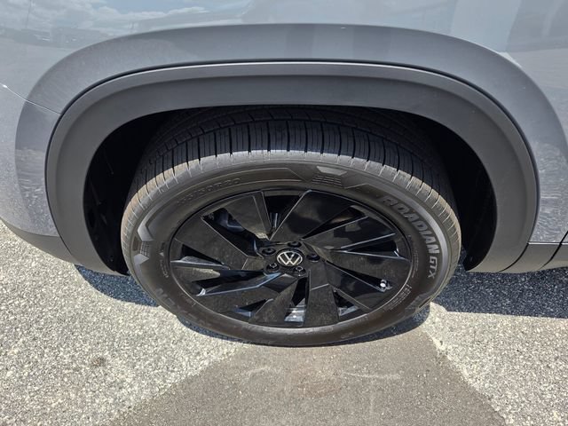 New 2026 Volkswagen Atlas SE FWD image 18