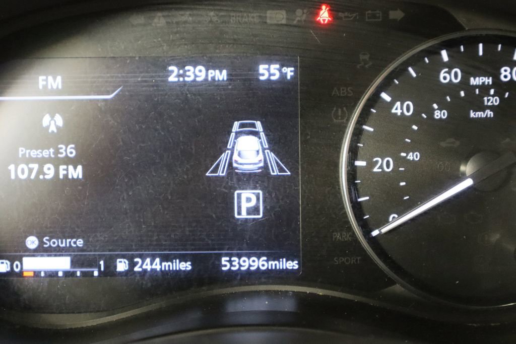 Used 2023 Nissan Kicks SV image 34