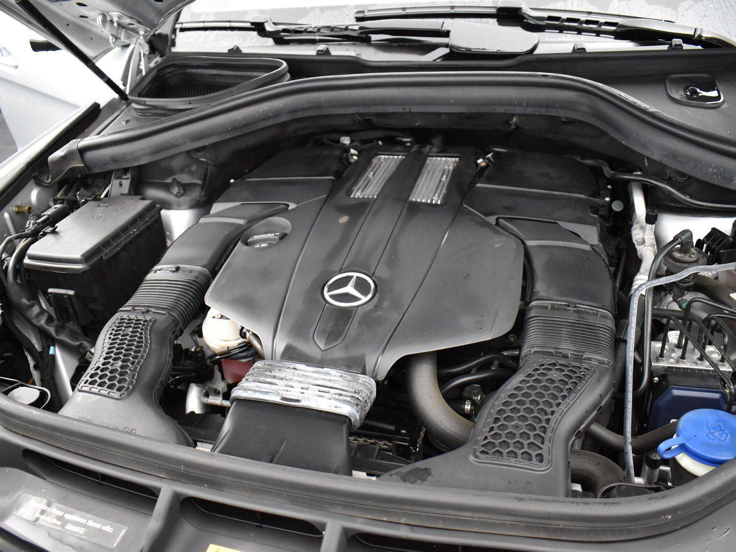 Used 2019 Mercedes-Benz GLS 450 4MATIC image 36