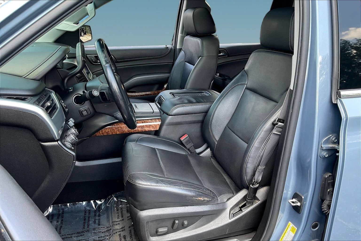 Used 2015 Chevrolet Suburban LTZ AWD/4WD image 20