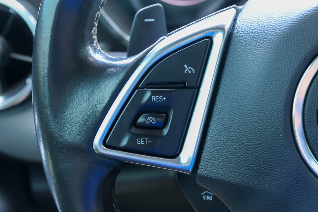 Used 2019 Chevrolet Camaro LT RWD image 17