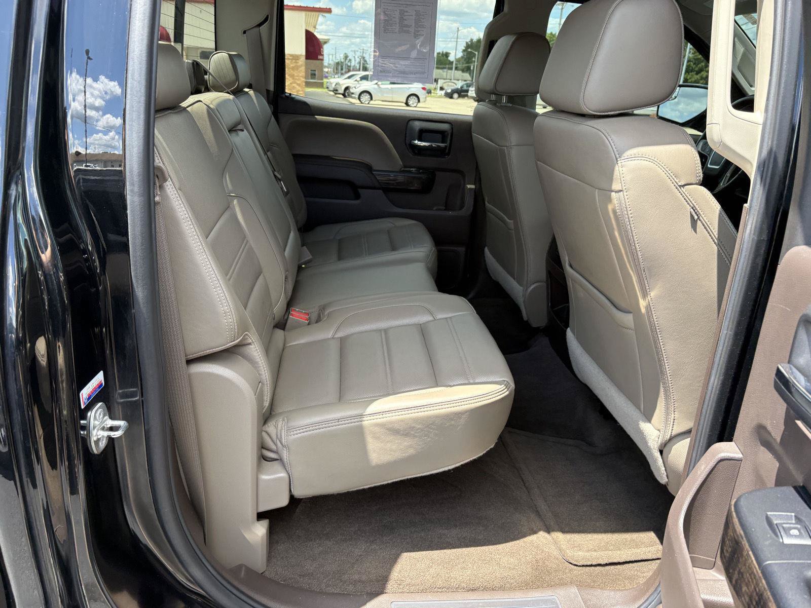 Used 2016 GMC Sierra 1500 Denali w/ Denali Ultimate Package AWD/4WD image 17