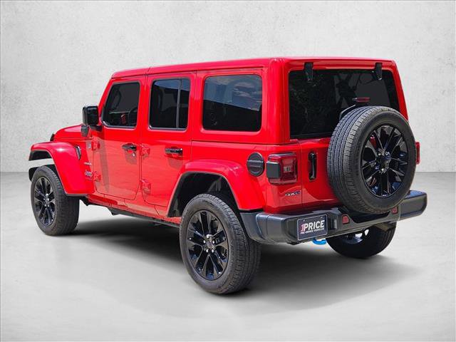 Used 2024 Jeep Wrangler Unlimited Sahara AWD/4WD image 7
