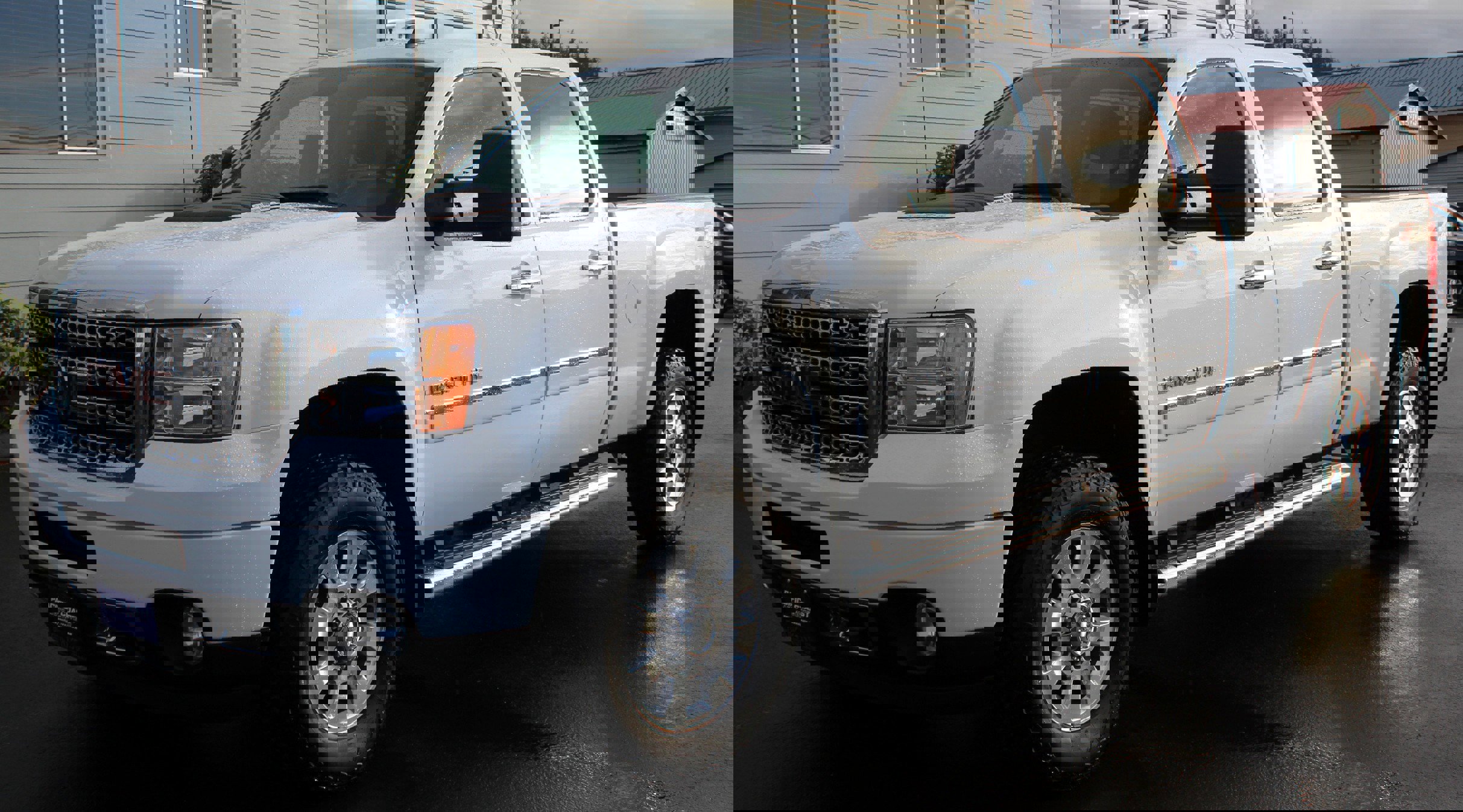 Used 2012 GMC Sierra 3500 Denali image 2