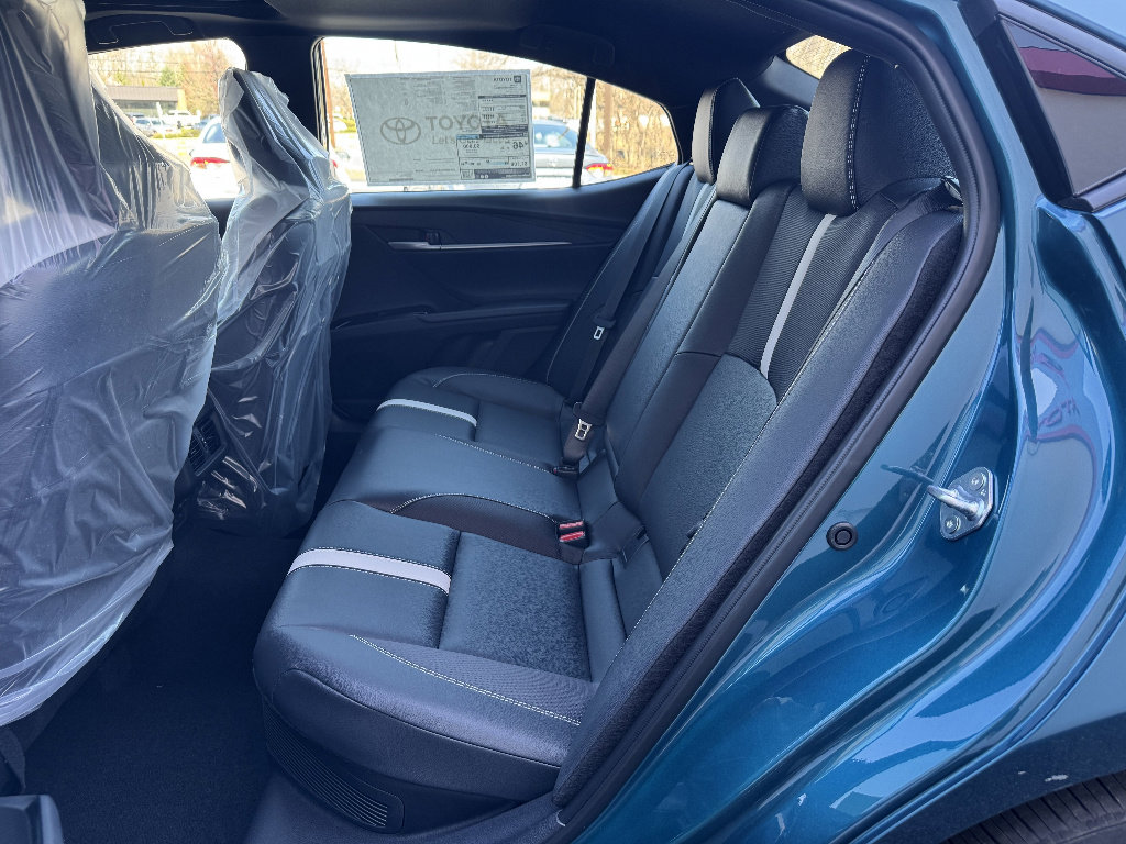 New 2026 Toyota Camry SE image 9