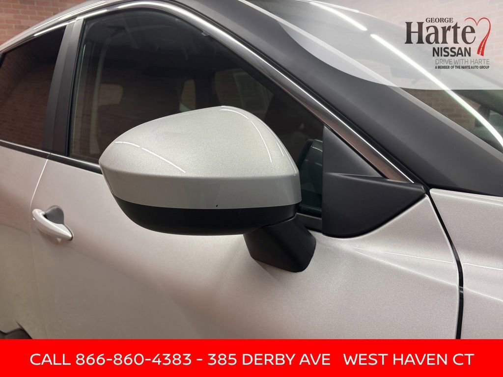 Certified 2025 Nissan Rogue SV image 53