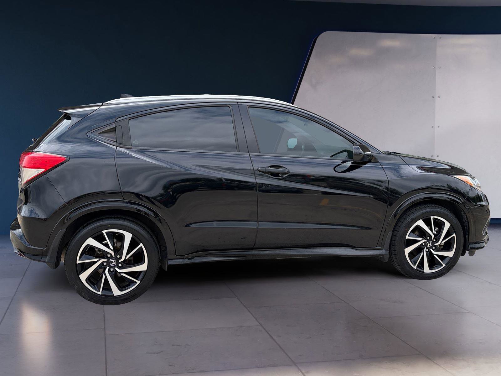 Used 2020 Honda HR-V Sport image 6
