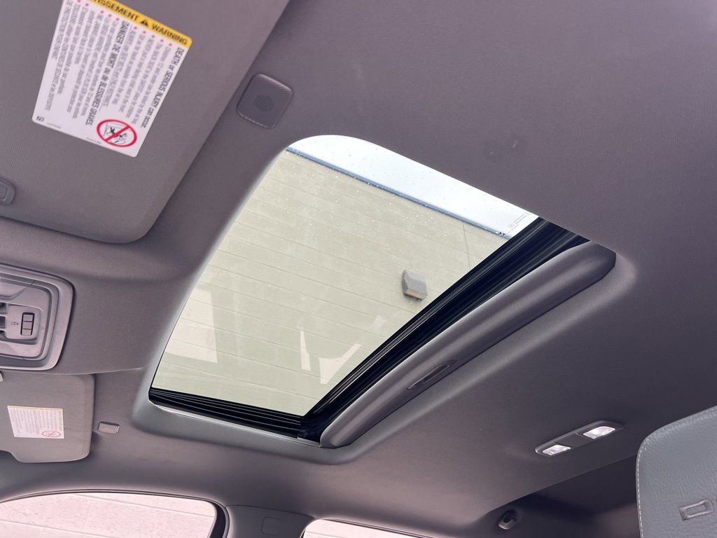 Used 2022 GMC Sierra 2500 Denali w/ Denali Ultimate Package image 25