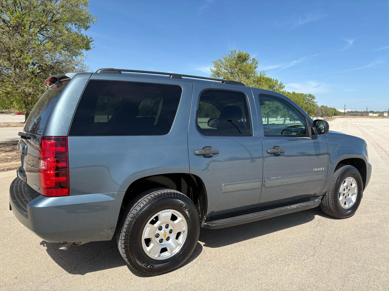 Used 2010 Chevrolet Tahoe LS RWD image 63