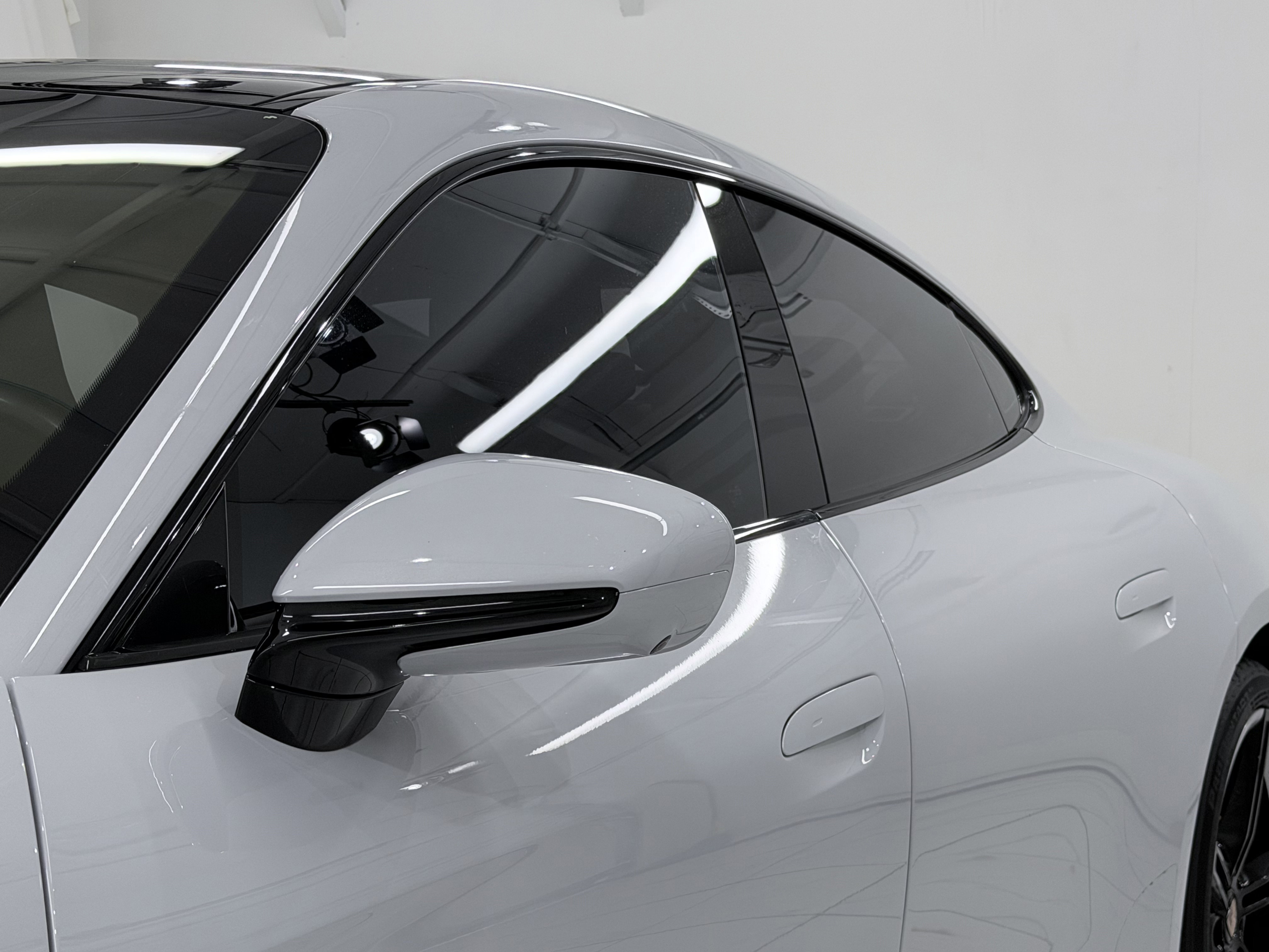Certified 2021 Porsche Taycan Turbo S AWD/4WD image 21