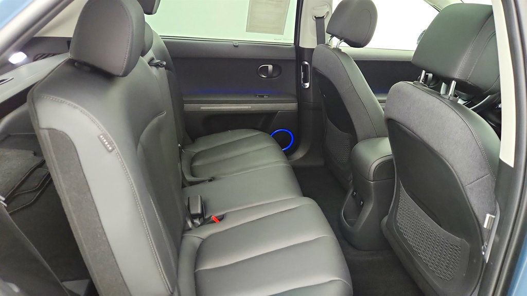 Used 2025 Hyundai Ioniq 5 Limited image 23