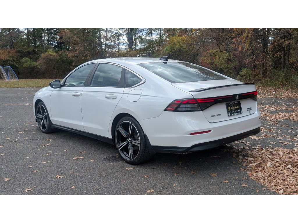 Used 2023 Honda Accord Sport image 5
