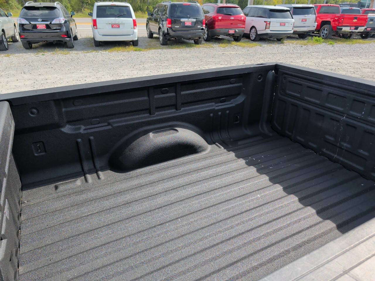Used 2015 Chevrolet Colorado LT w/ LT Convenience Package image 6