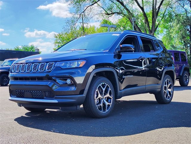 New 2026 Jeep Compass Limited image 8