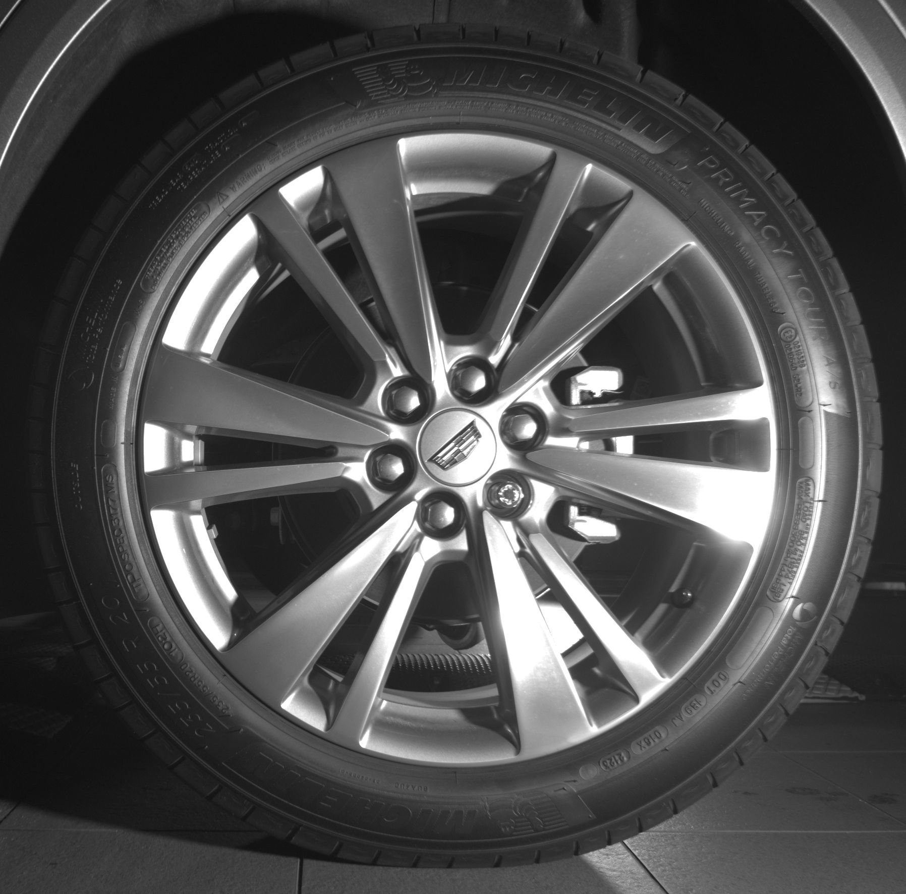 Certified 2024 Cadillac XT5 Premium Luxury w/ Technology Package AWD/4WD image 12