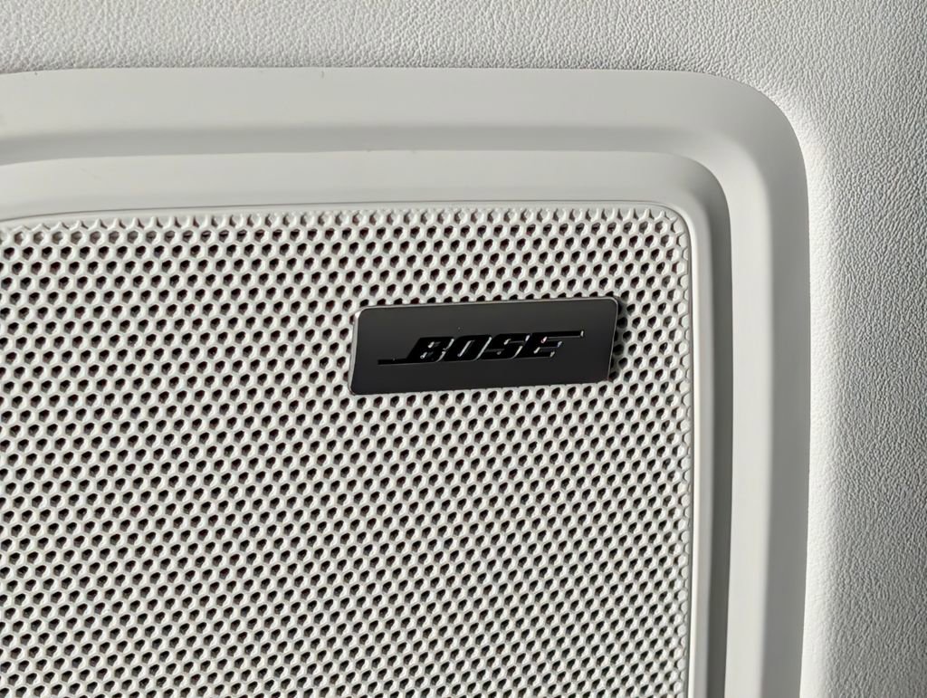 New 2026 Porsche Macan image 28