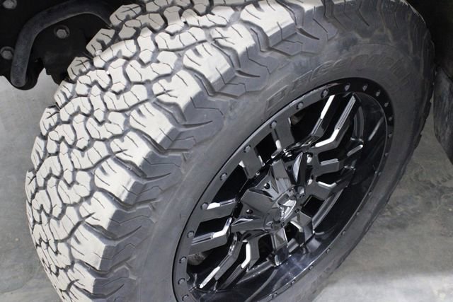 Used 2024 GMC Sierra 2500 Denali w/ Denali Reserve Package image 45