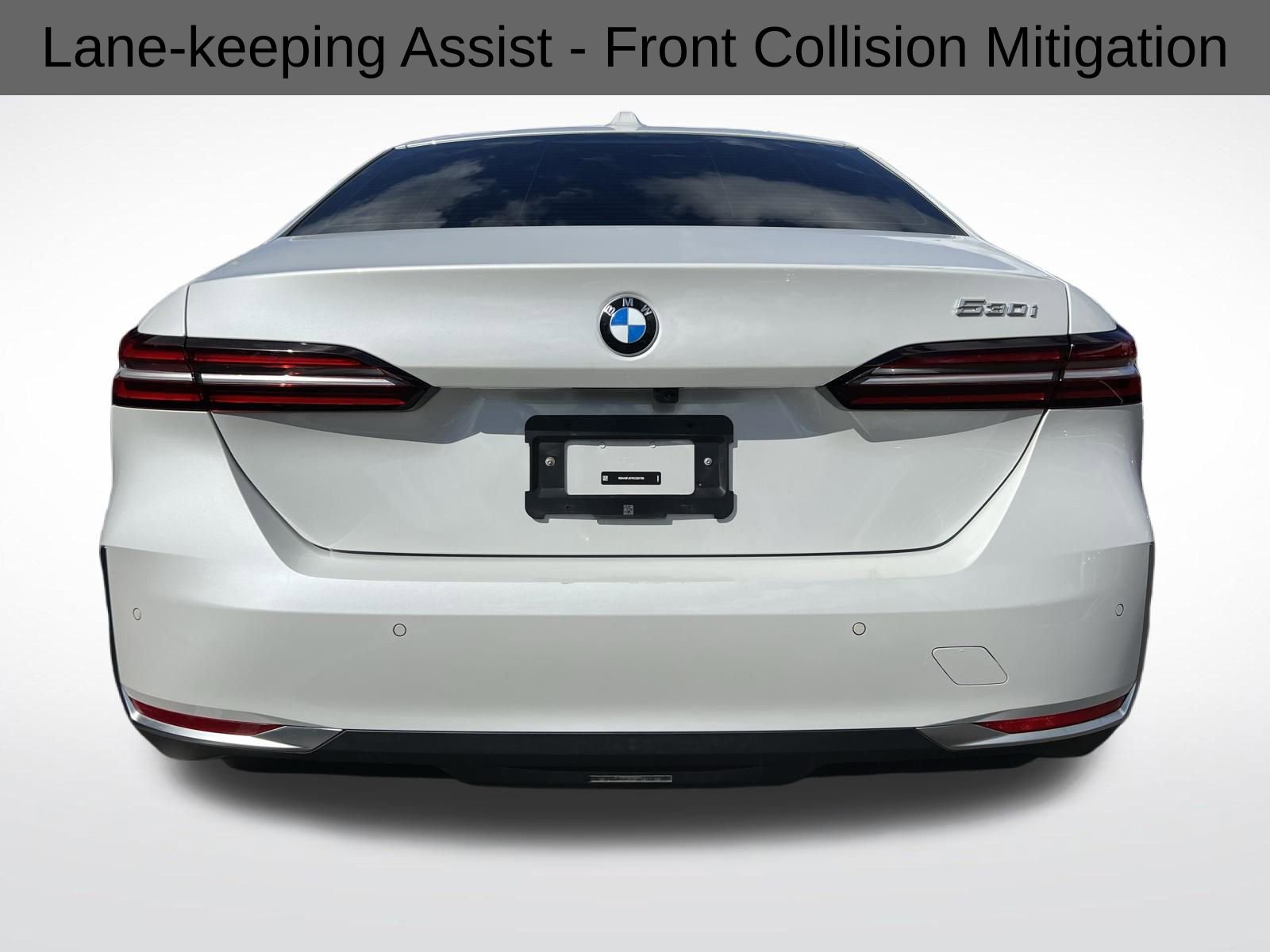 Used 2024 BMW 530i image 10