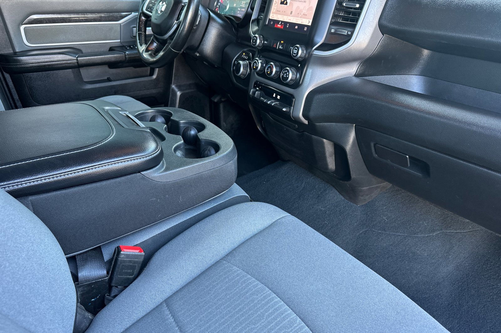 Used 2022 RAM 2500 Lone Star w/ Safety Group B image 15