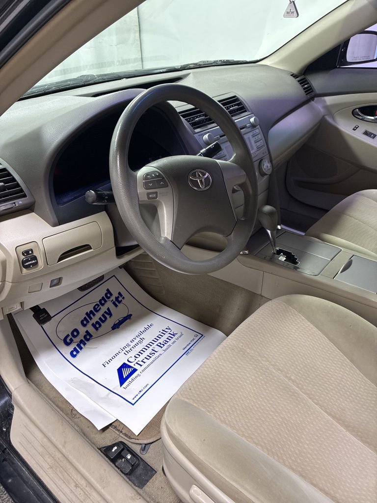 Used 2011 Toyota Camry LE w/ LE Extra-Value Pkg image 10