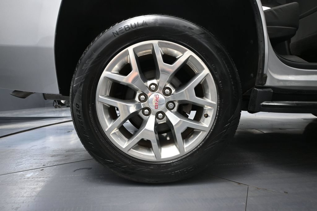 Used 2020 GMC Yukon SLE w/ SLE Value Package AWD/4WD image 16