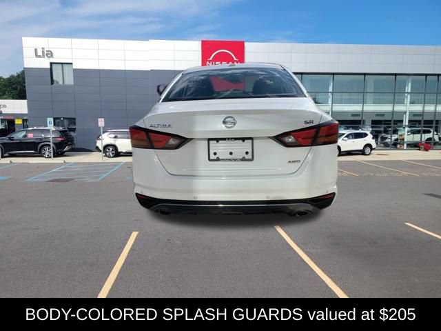 Used 2020 Nissan Altima 2.5 SR w/ Premium Package AWD/4WD image 4