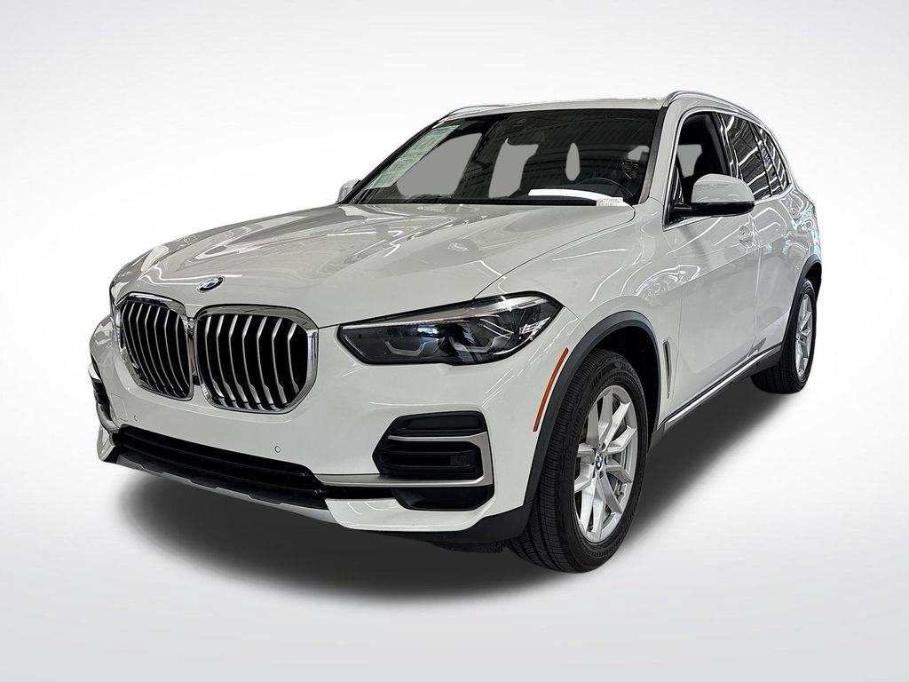 Used 2022 BMW X5 xDrive40i w/ Premium Package AWD/4WD image 1