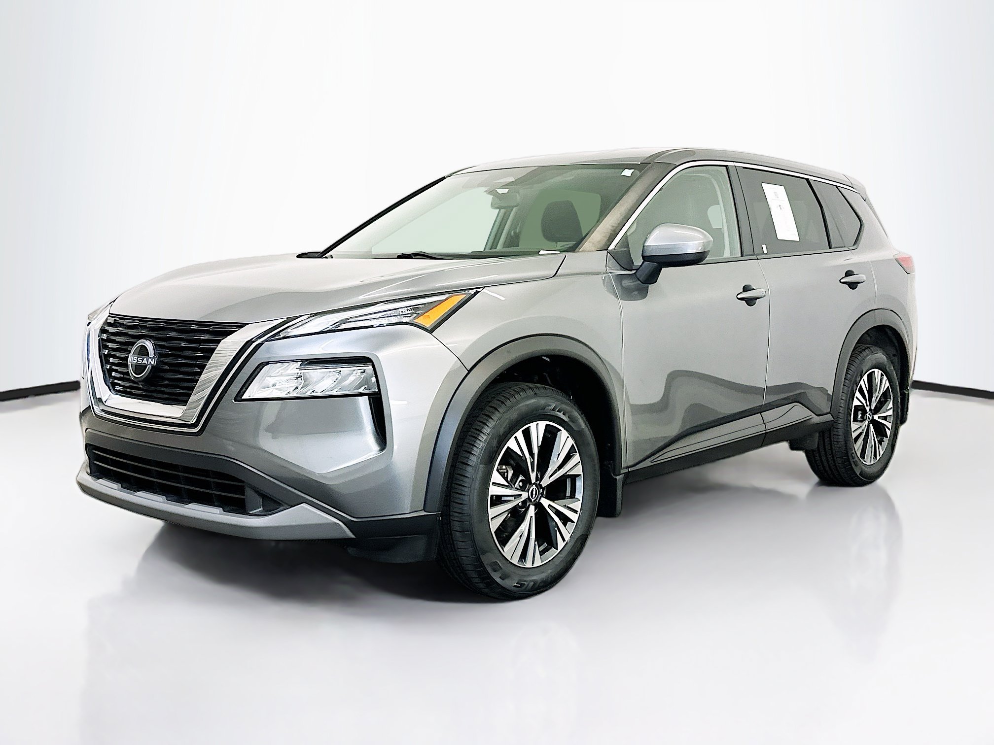 Used 2023 Nissan Rogue SV AWD/4WD image 3