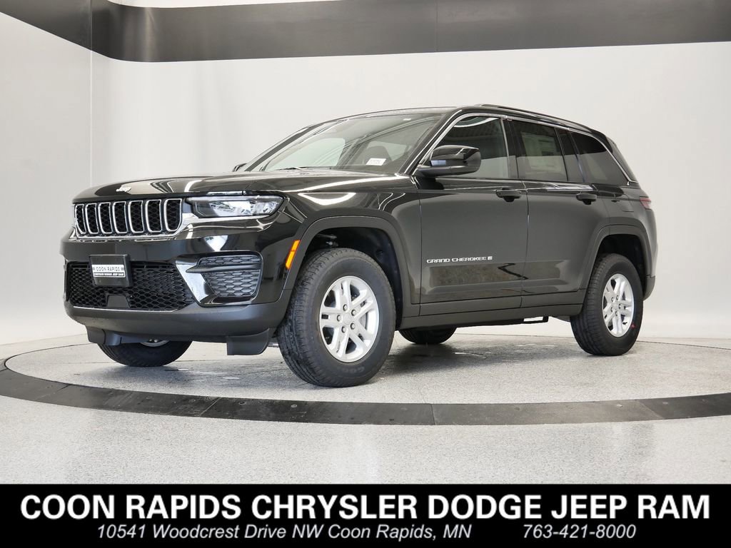 New 2025 Jeep Grand Cherokee Laredo w/ Luxury Tech Group I