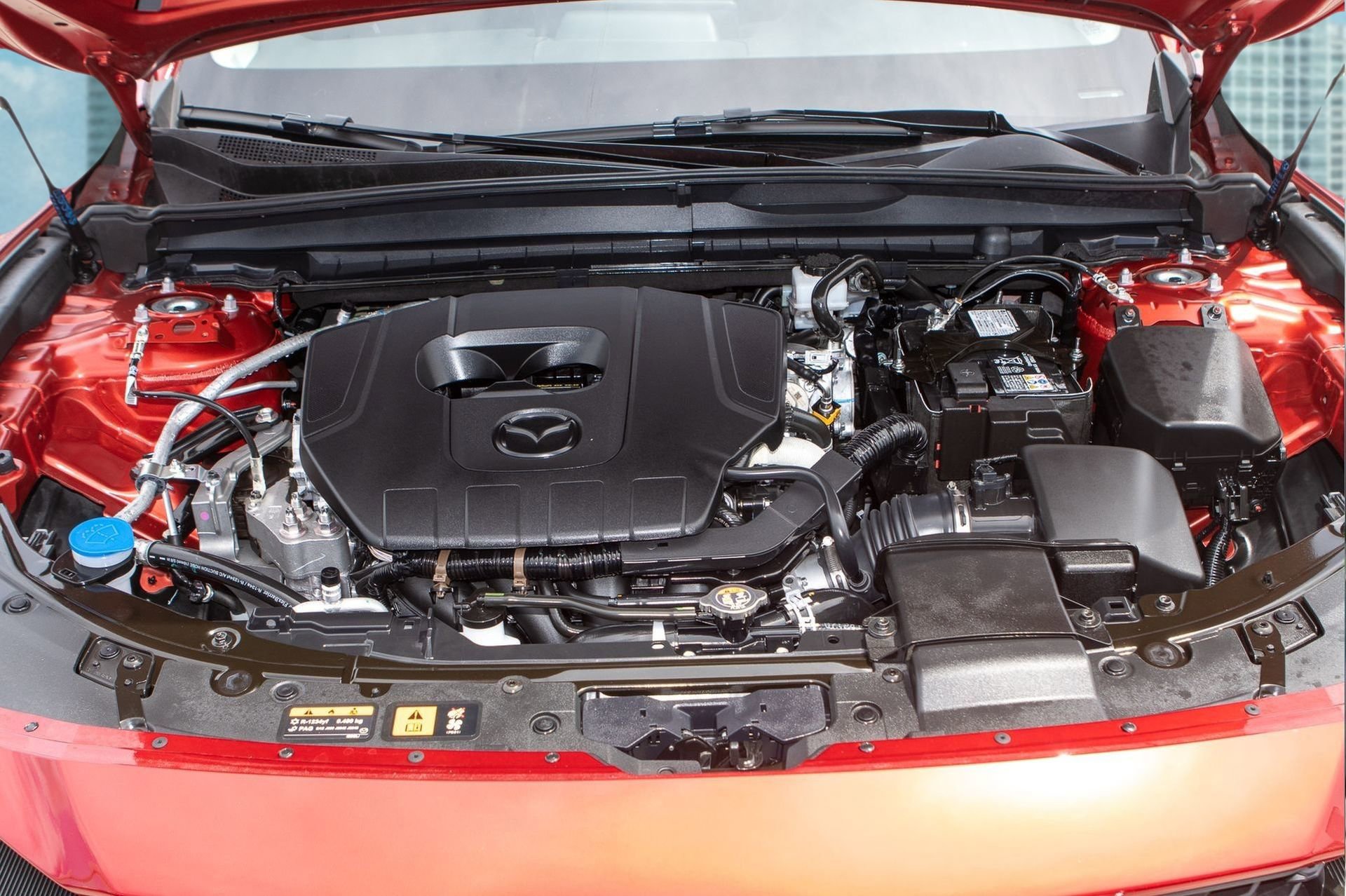 Certified 2025 MAZDA CX-50 AWD 2.5 S w/ Premium Package image 31