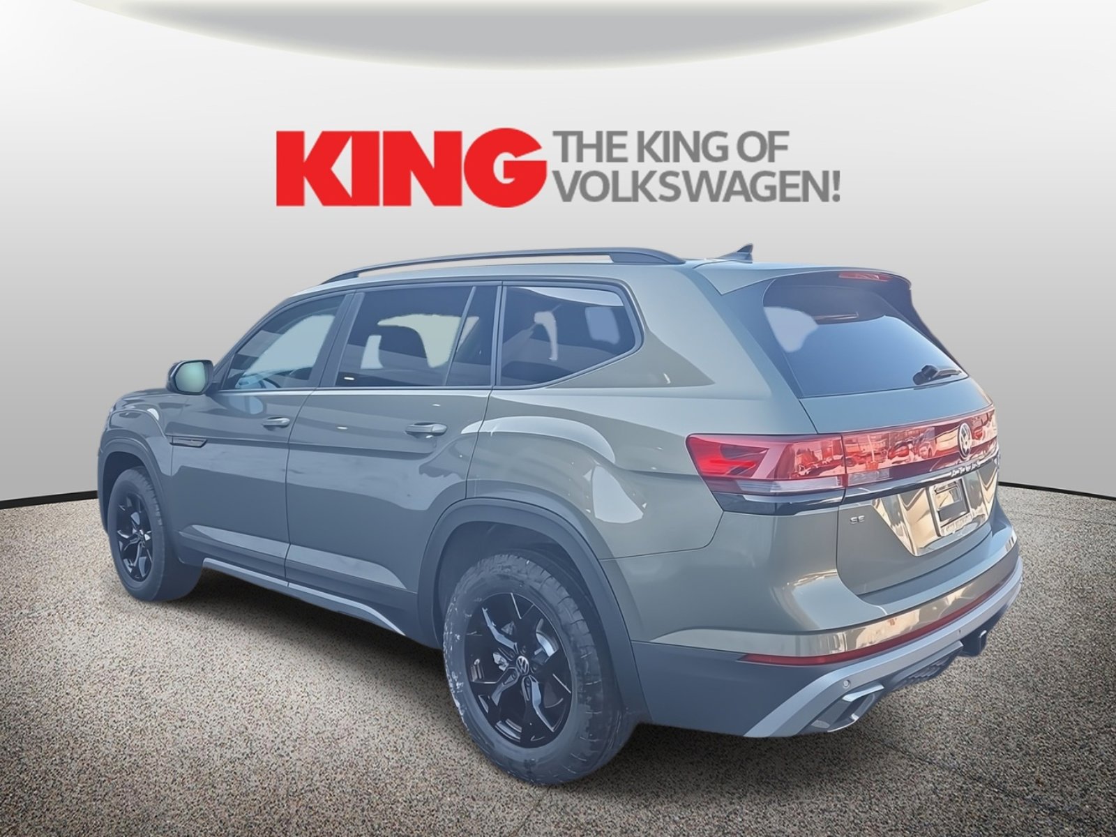 New 2026 Volkswagen Atlas Peak Edition image 7