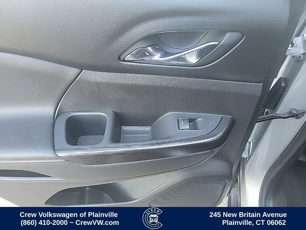 Used 2018 GMC Acadia SLE w/ Driver Alert Package I image 51