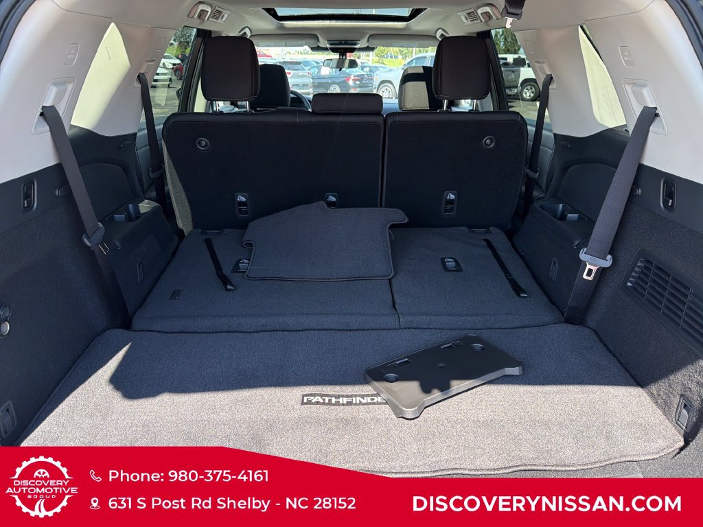 New 2026 Nissan Pathfinder SV w/ SV Premium Package FWD image 36