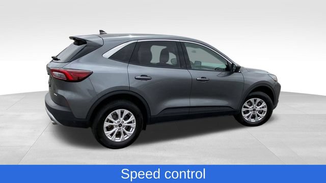 Used 2024 Ford Escape Active AWD/4WD image 9
