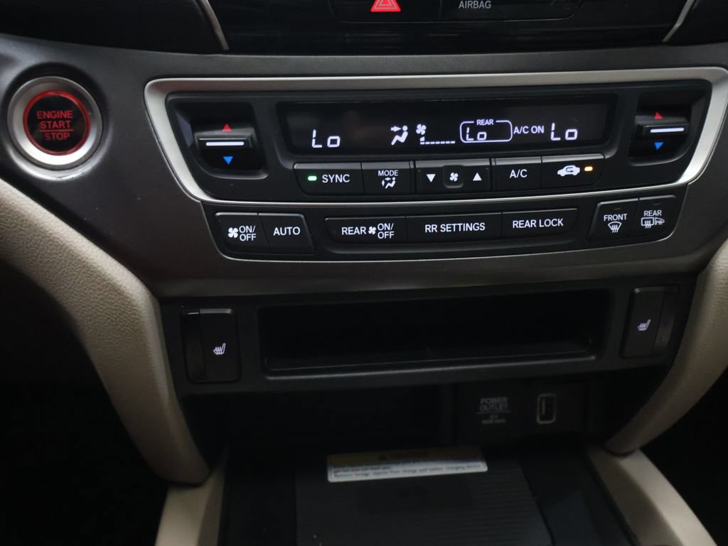 Used 2022 Honda Pilot Special Edition image 25