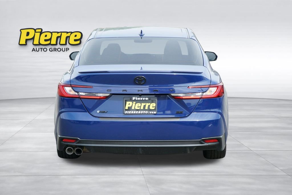 Used 2025 Toyota Camry SE FWD image 6