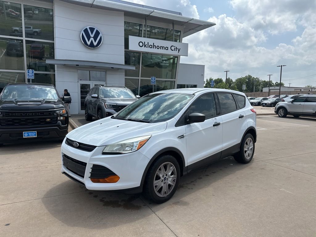 Used 2014 Ford Escape S FWD video 1