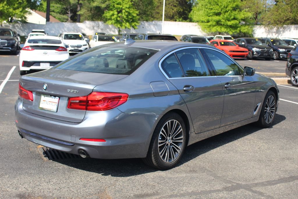 Used 2019 BMW 530i xDrive w/ Convenience Package AWD/4WD image 9