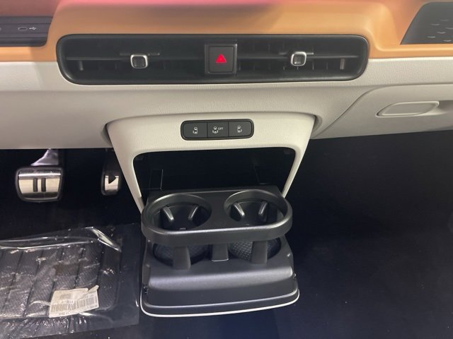 New 2025 Volkswagen ID. Buzz 1st Edition image 13