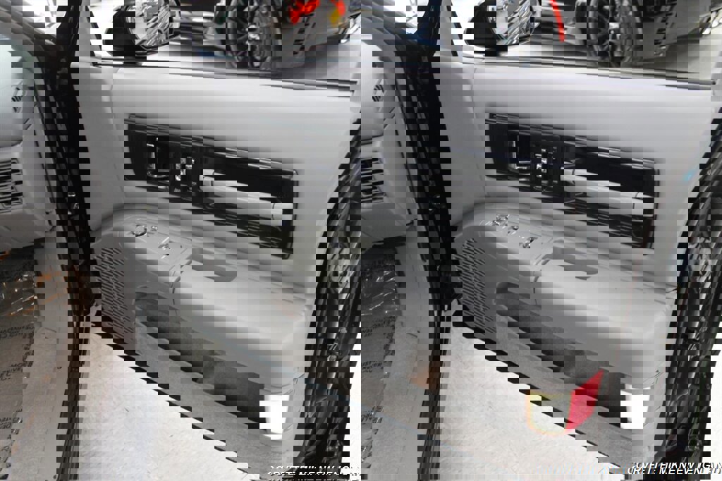 Used 1994 Chevrolet Impala SS image 37