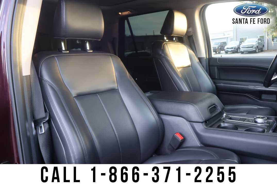 Used 2024 Ford Expedition XLT RWD image 30