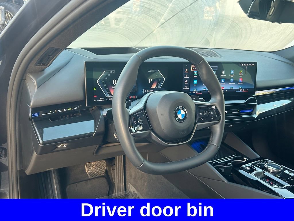 Used 2026 BMW 530i RWD image 34