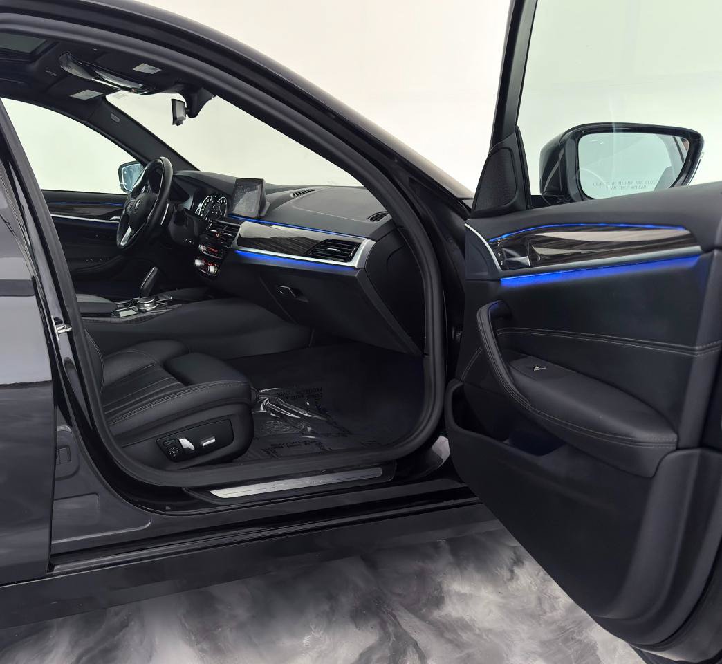 Used 2019 BMW 530i xDrive w/ Convenience Package AWD/4WD image 24