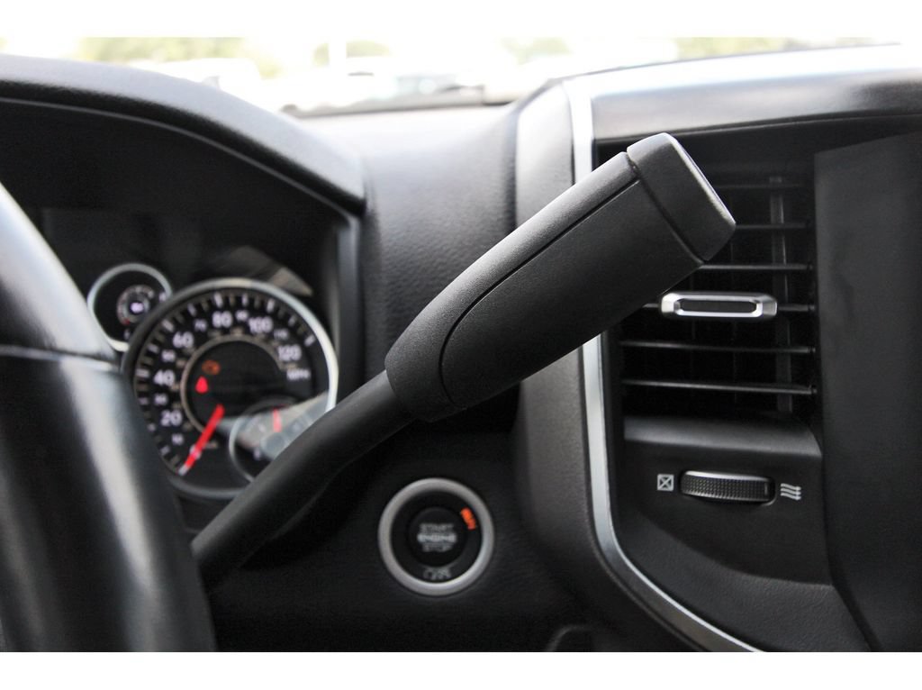 Used 2024 RAM 3500 Big Horn AWD/4WD image 25