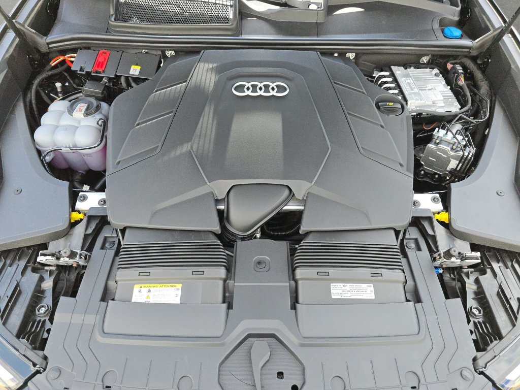 New 2026 Audi Q8 Prestige AWD/4WD image 31