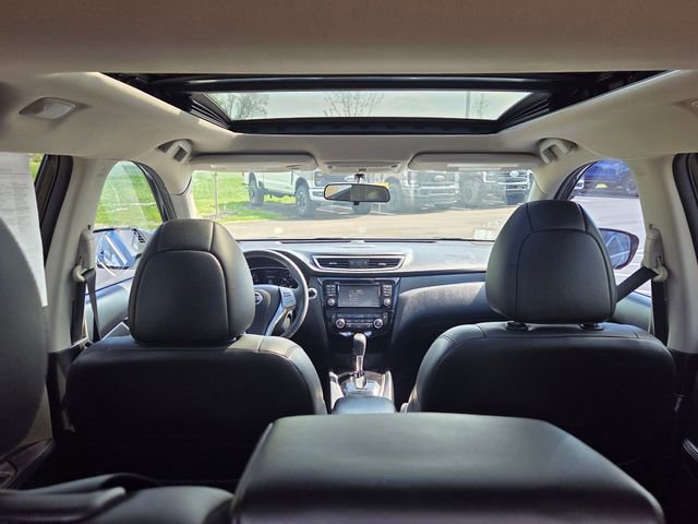 Used 2015 Nissan Rogue SL w/ SL Premium Package FWD image 14