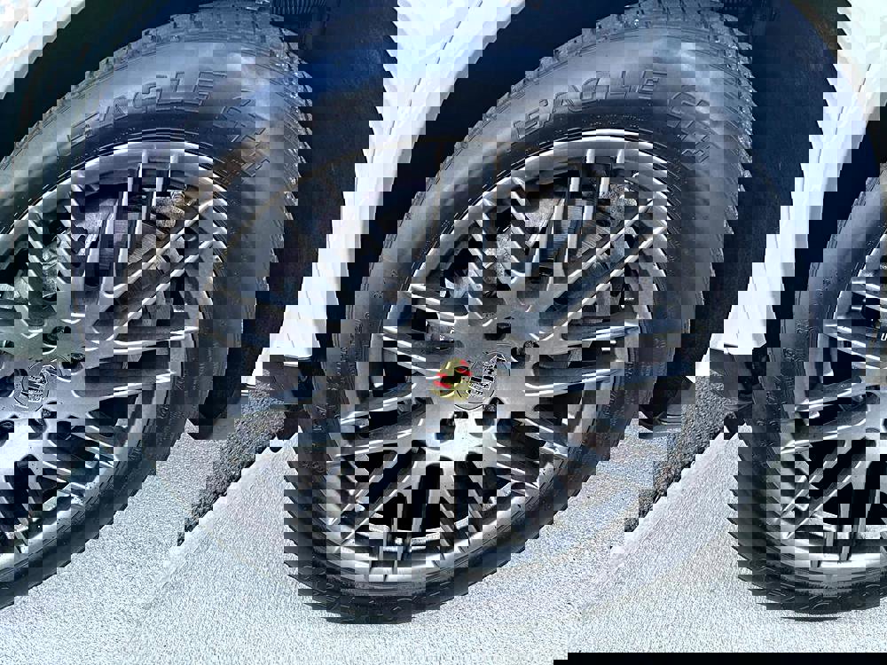 Used 2017 Porsche Cayenne Platinum Edition image 31