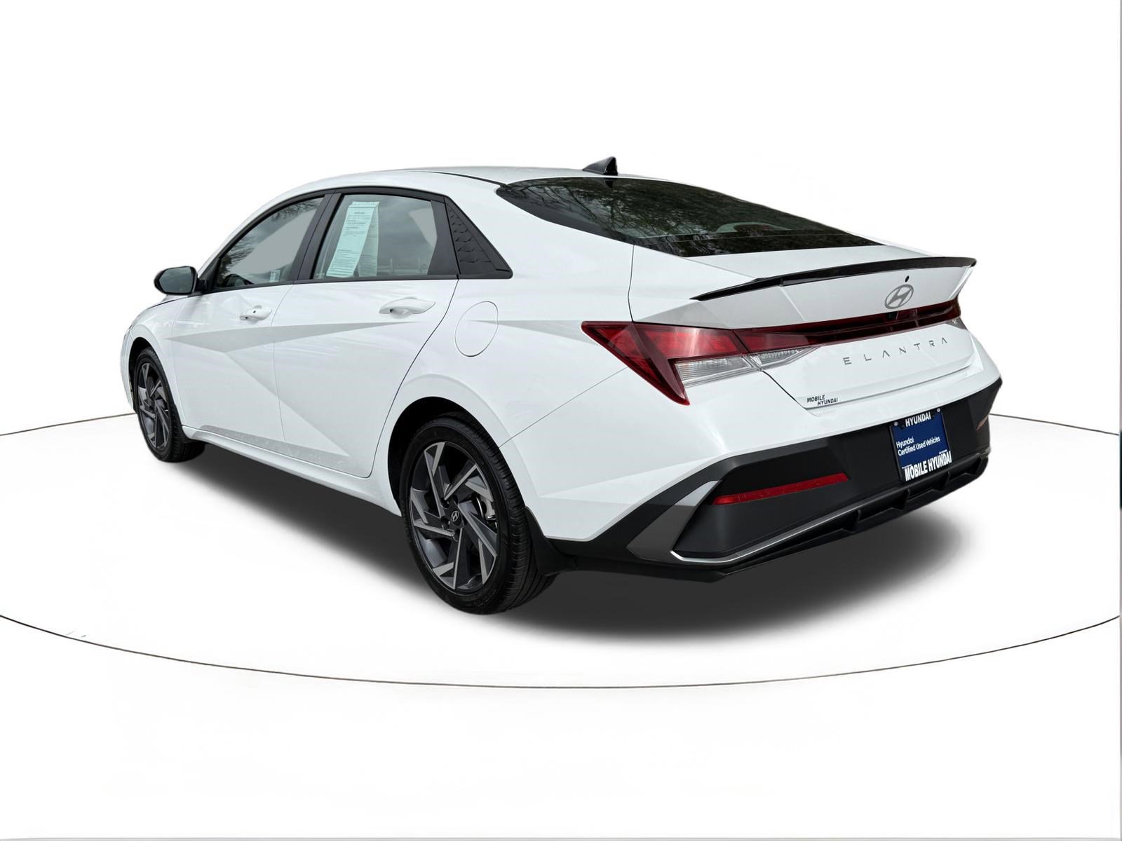 Certified 2025 Hyundai Elantra Sport image 5