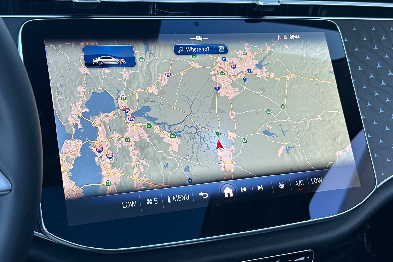 New 2026 Mercedes-Benz E 450 4MATIC Sedan image 18
