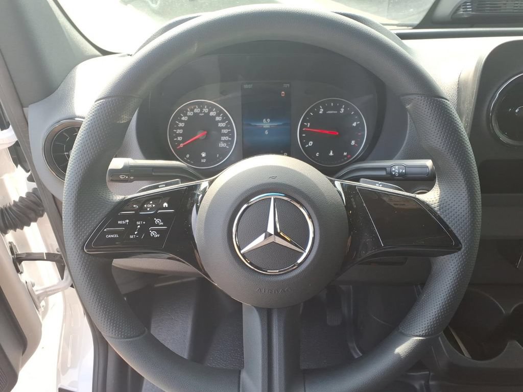 New 2026 Mercedes-Benz Sprinter 2500 image 18